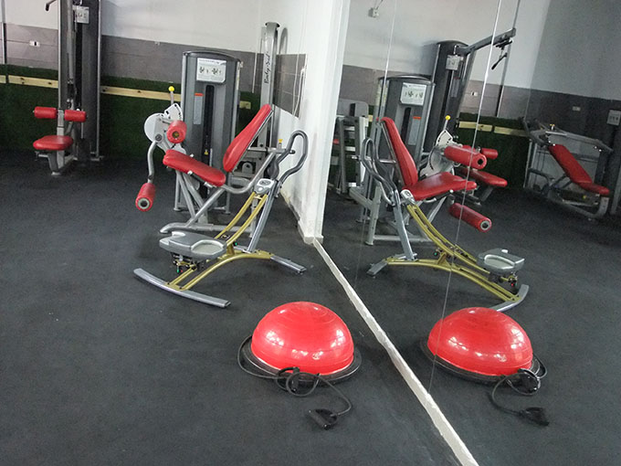 تجديدات في نادي HEALTH CLUB للنساء في جلجولية  